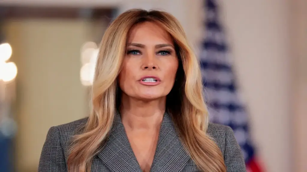 Bà Melania Trump bác bỏ liên hệ với tỉ phú ấu dâm Epstein