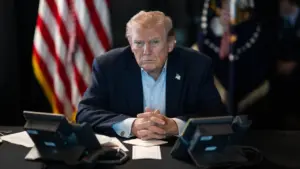 Báo Mỹ viết về quá trình ông Trump ra quyết định tấn công Iran