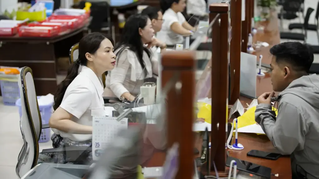 Cải cách tiền lương phù hợp mô hình chính quyền địa phương 2 cấp