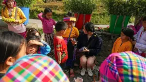 Cấm địu hoa xin tiền khách tại dốc Thẩm Mã