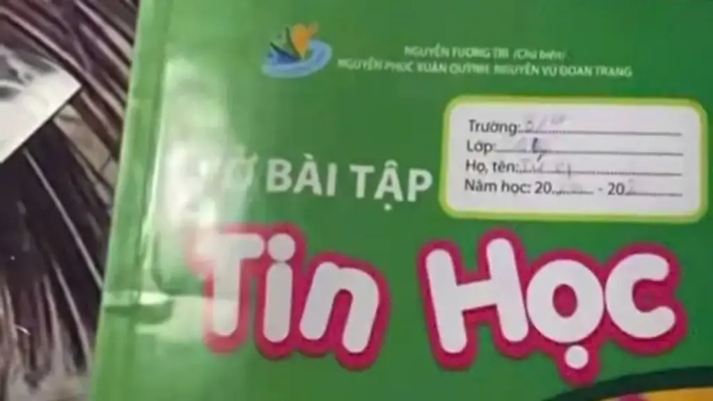 Công an vào cuộc vụ sách tin học 3 chứa link 'web đen'