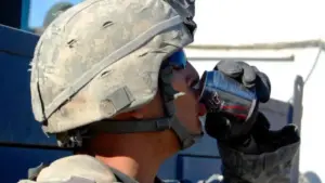 Lính Mỹ dùng gần 3,6 triệu lít cà phê, nhiều nicotine trong chiến dịch Iran