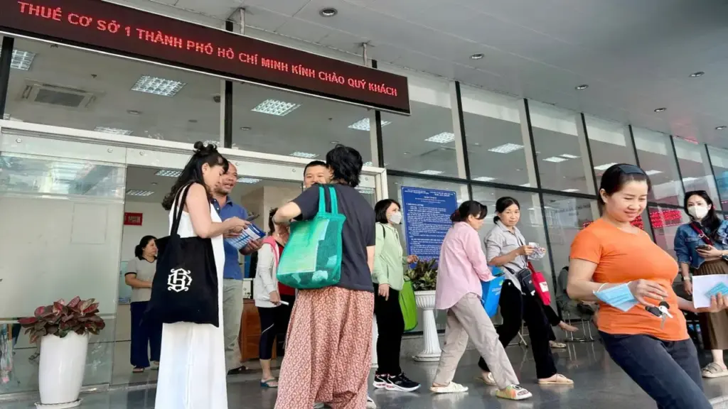 Minh bạch dòng tiền, mở rộng kinh doanh bằng cách nâng mức doanh thu được miễn thuế