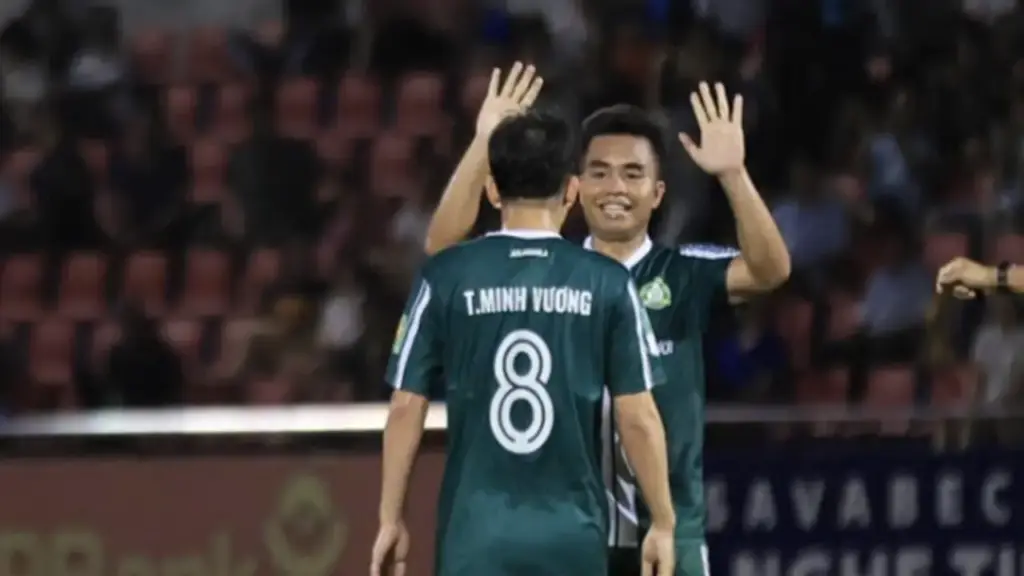 Minh Vương tỏa sáng, Trường Tươi Đồng Nai thắng đậm Quảng Ninh: Lại cho Bắc Ninh ‘hít khói’