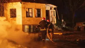 Nga và Ukraine tiếp tục giao tranh trước thềm ngừng bắn 32 giờ nhân Phục sinh