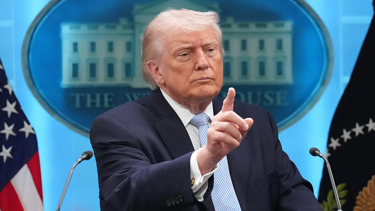 Ông Trump đề nghị Israel giảm tấn công Lebanon