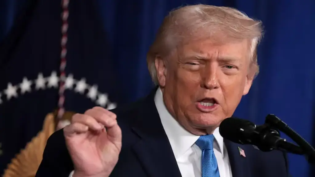 Ông Trump tố Iran 'vi phạm hoàn toàn' thỏa thuận ngừng bắn