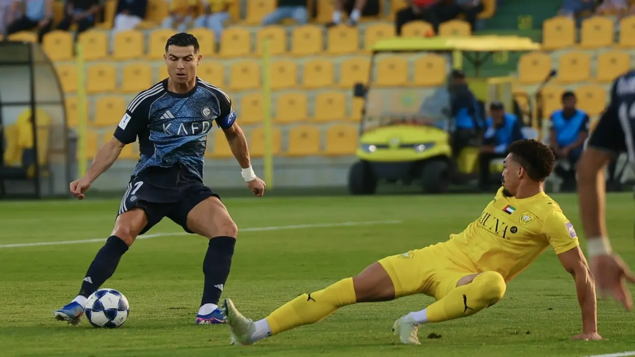 Ronaldo giúp Al Nassr thắng đậm ở tứ kết Cup C2 châu Á