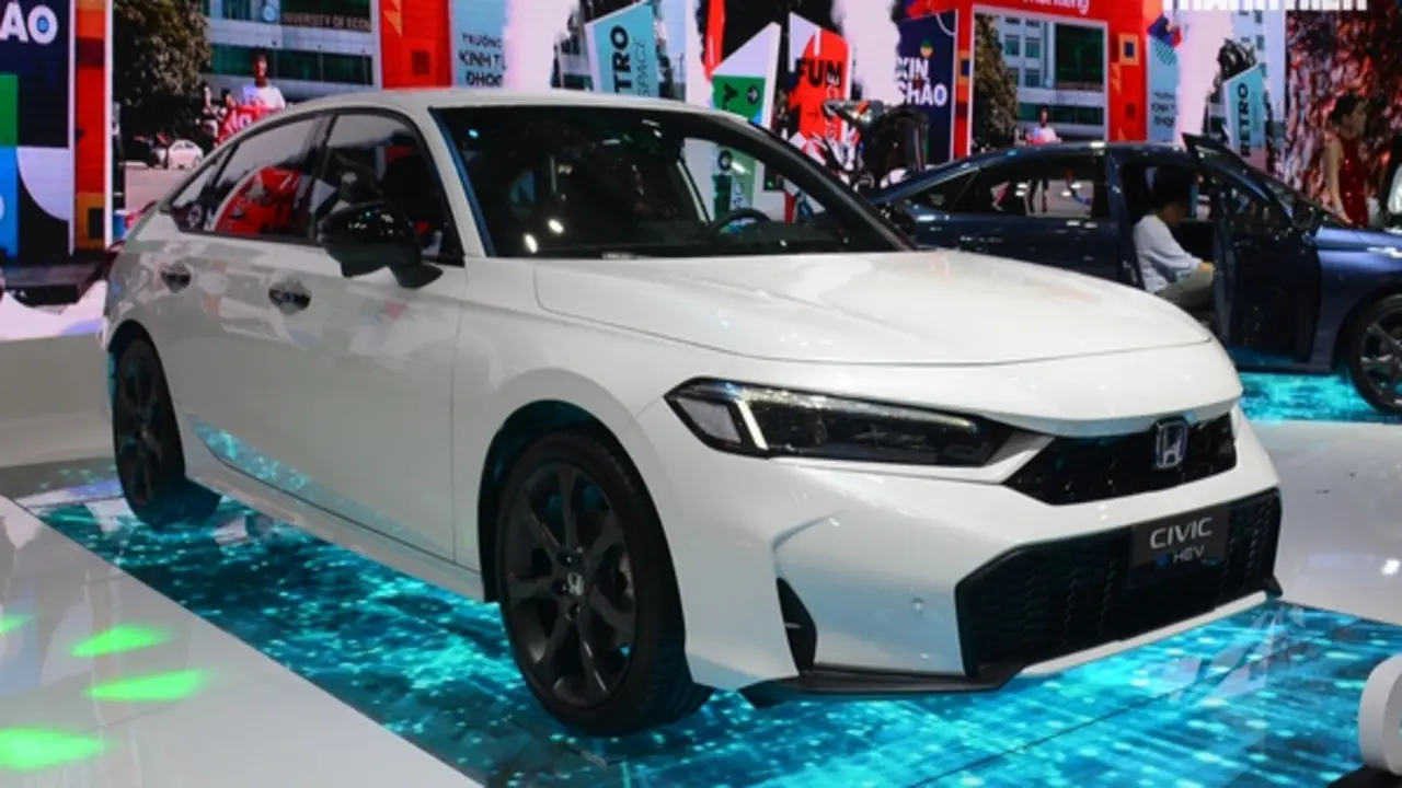 Sedan hạng C dưới 900 triệu: Mazda3 chiếm 60%, Honda Civic bán gấp 4 lần Hyundai Elantra