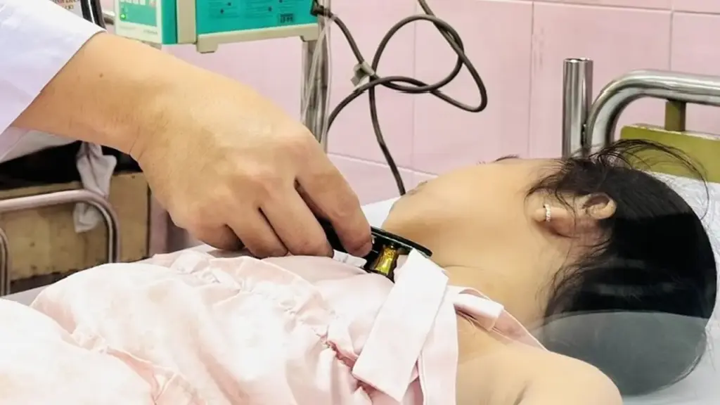 Số học sinh TP HCM nghi ngộ độc thực phẩm tăng lên 148