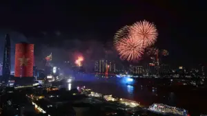 TP HCM bắn pháo hoa 7 điểm dịp 30/4