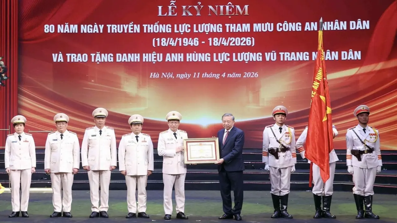 Văn phòng Bộ Công an nhận danh hiệu Anh hùng Lực lượng vũ trang nhân dân