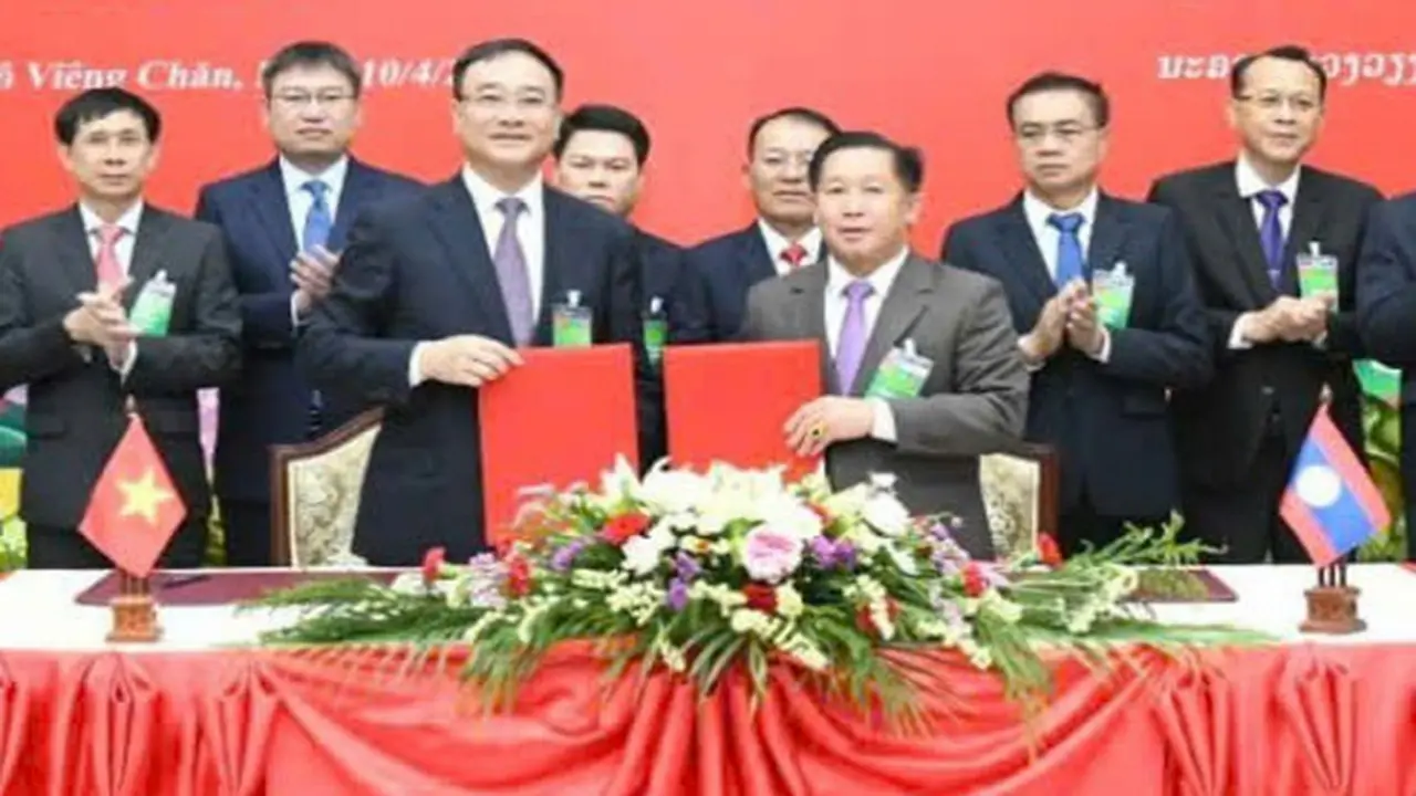 Việt Nam và Lào tăng cường hợp tác an ninh